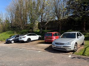 Photo 5- click for photo gallery